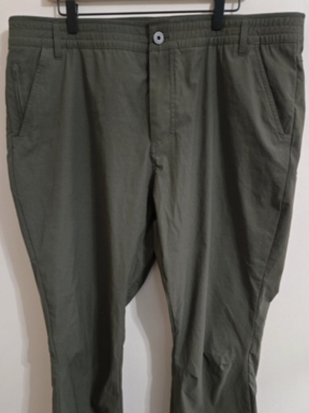 KUHL Renegade Recon Pants Men 42x30 NWOT Stretch Hiking Travel Tactical Green